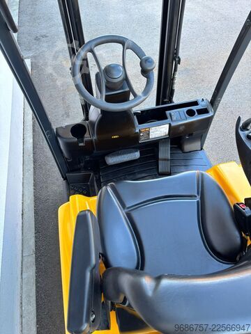 מלגזה Hyster J1.6XNT (SWB)