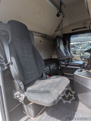 واحد کشنده استاندارد MERCEDES-BENZ ACTROS 1851 LS GigaSpace, erst 71 Tkm