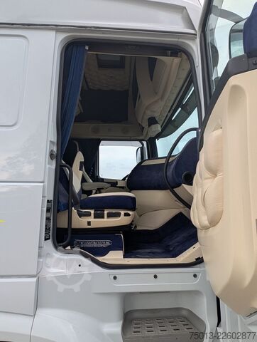 واحد کشنده استاندارد DAF XF 510 FTS 6x2 Boogie,