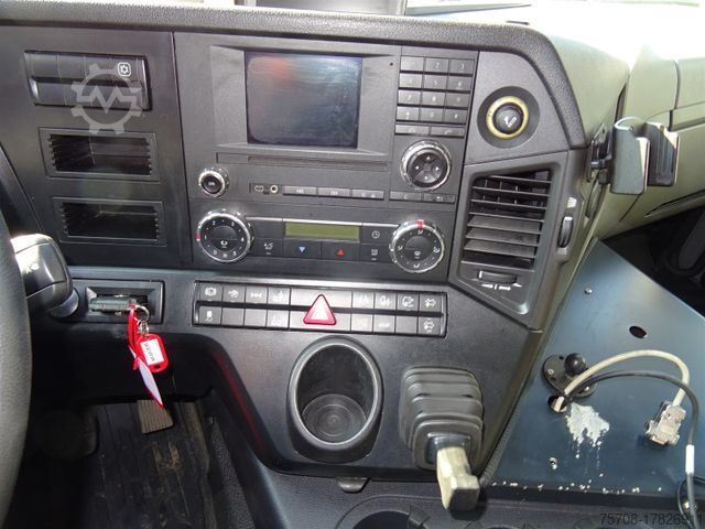 Hűtős teherautó MERCEDES-BENZ 2540 Antos*Durchladbar*Frigoblock*2x LBW*kpl Zug