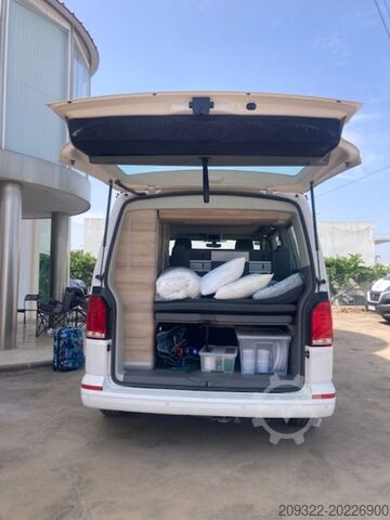 Fourgon Volkswagen California Camper | 2 Letti 4 Posti | Cucinotto + Letto Tetto