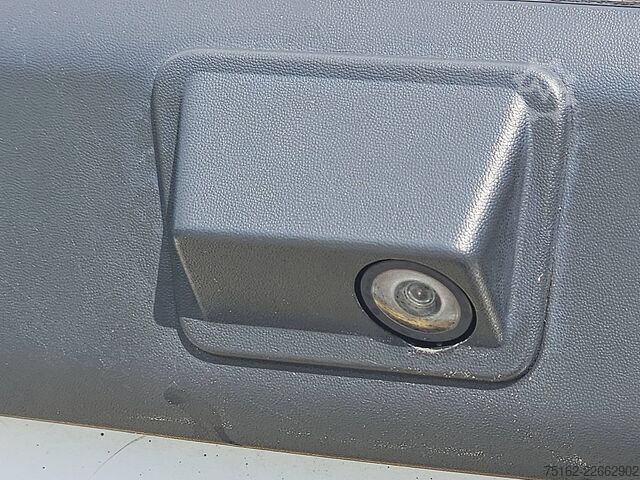 Aukšto stogo universalas FORD TRANSIT CUSTOM 2.0 L2 DubbeleCabine NAP