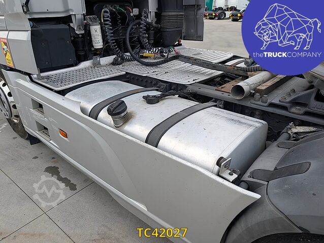 मानक SZM DAF XF 530