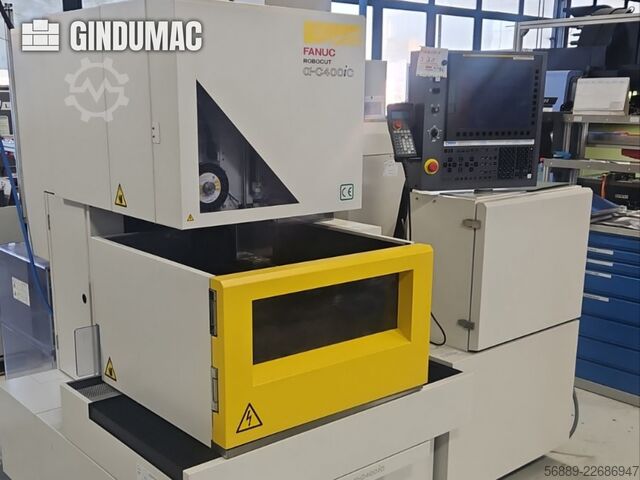 FANUC রোবোকাট আলফা-C400iC FANUC Robocut alpha-C400iC