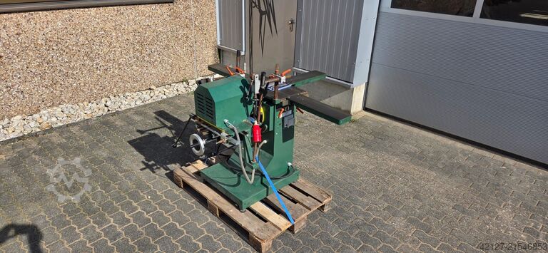 آلة حفر الفتحات Felder FD 250