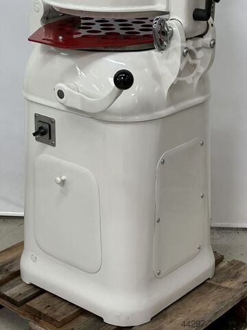 Máy ép bún Fortuna Halbautomat 3