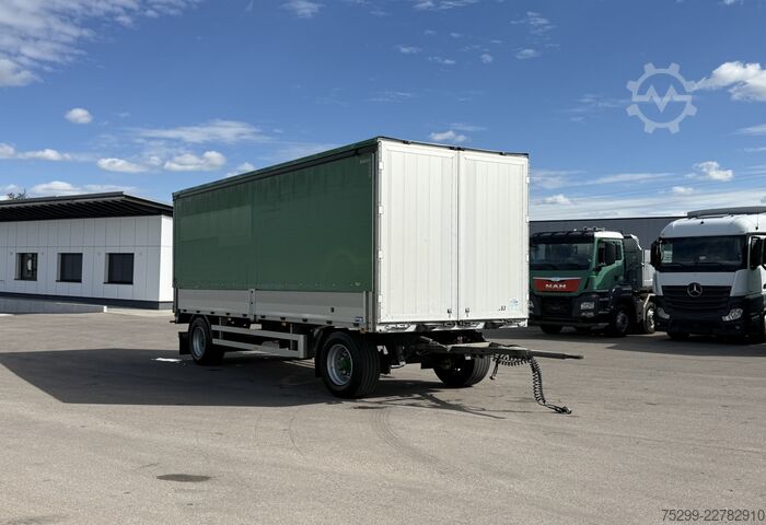 Opin sláttuvagn með presenningi  UE 18 Plane / Swiss-Vehicle