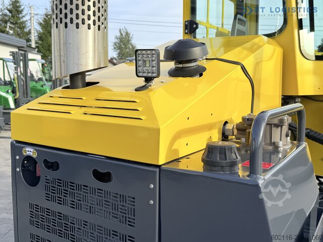 Štvorsmerný vysokozdvižný vozík Combilift C5000XL GAS TRIPLEX 6000 EXTENDABLE FORK