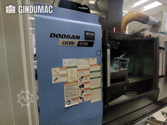 DOOSAN DNM 5700 DOOSAN dnm 5700