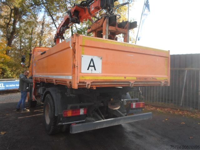 Ανατρεπόμενο φορτηγό MERCEDES-BENZ 1833 K/ Kran ATLAS/ 105000 KM