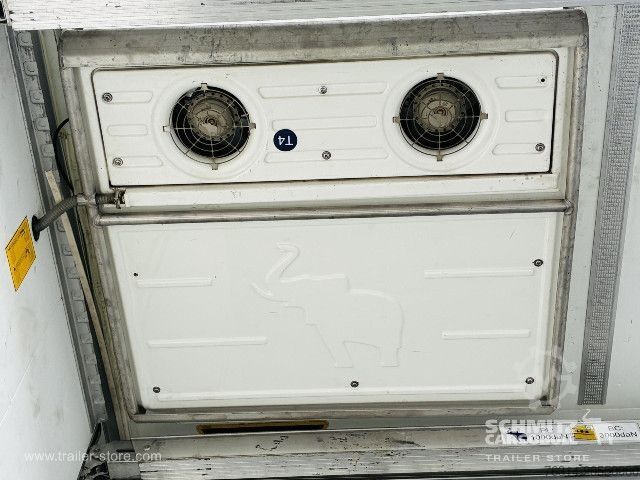 Reefer semitrailer Schmitz Cargobull Tiefkühler Multitemp Doppelstock Trennwand