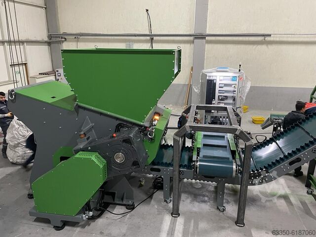 シュレッダー、造粒機、分離機 Mizar Makina Ltd.Sti. CUA L3 - Cable Recycling Line