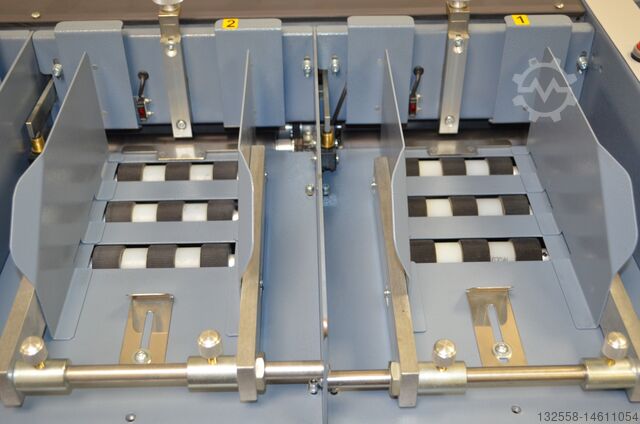 Máquina insertadora con función de grapado KAS 465 HS A4-Quer