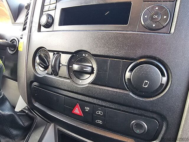 Camioneta familiar de techo alto MERCEDES-BENZ SPRINTER 311 CDI AUT. L3H2