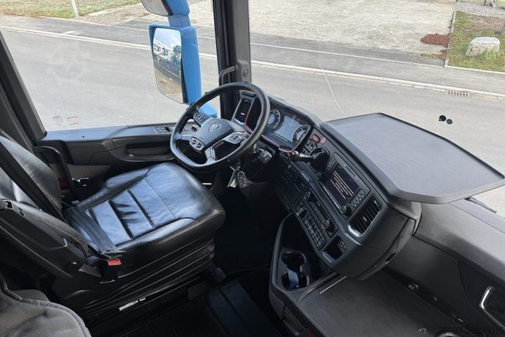Standard SZM Scania S520A 6x2 Retarder Kipphydraulik / Swiss-Vehicle
