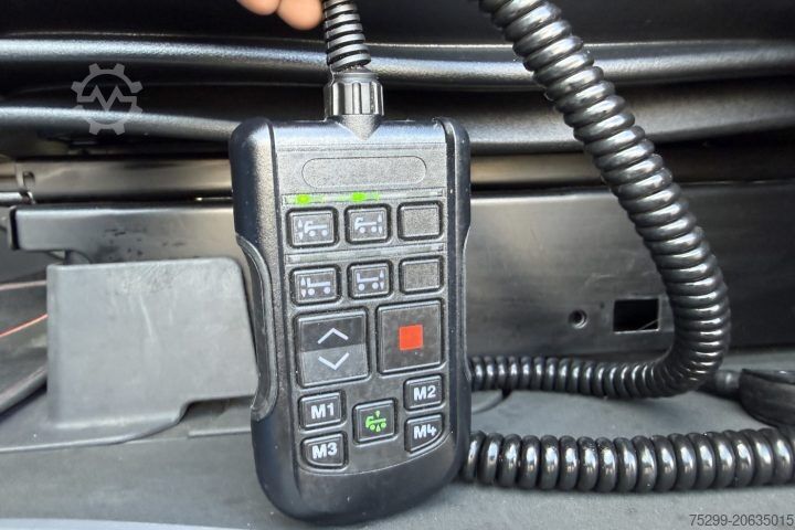 Standard SZM Scania S520A 6x2 Retarder Kipphydraulik / Swiss-Vehicle