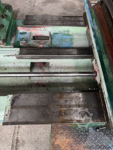 Stolová vyvrtávačka TOS VARNSDORF W100A