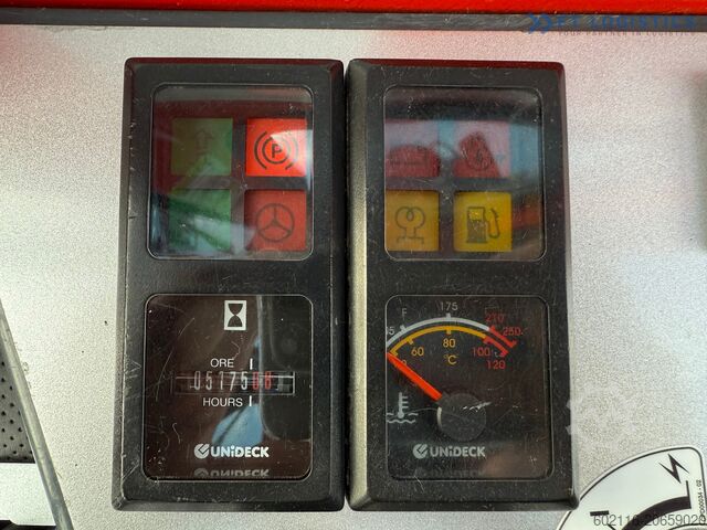 4-cestný vysokozdvižný vozík Combilift C4000 / TRIPLEX / 9300MM / GAS / TOP1