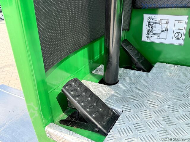 Štvorsmerný vysokozdvižný vozík Combilift C3500 / DUPLEX - 4100 / EXTENDABLE FORKS