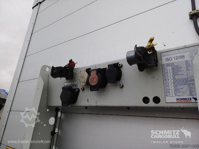 Naczepa otwarta z plandeką Schmitz Cargobull Curtainsider Standard Getränke