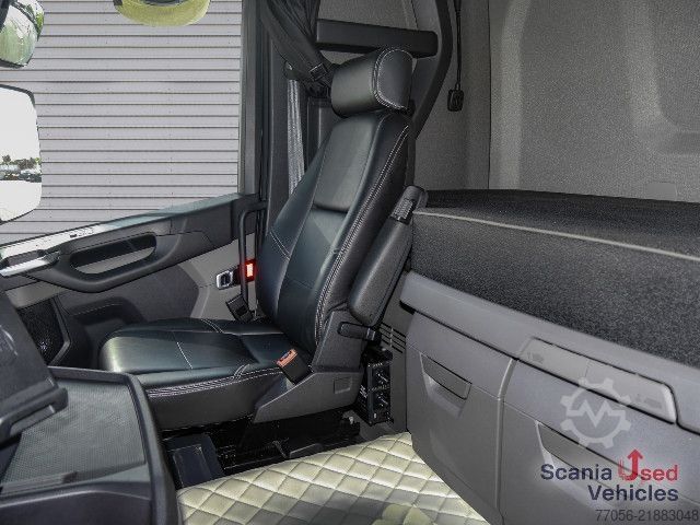 Xe tải chở vật liệu nguy hiểm Scania R 560 A4x2NB - ADR / Voll-Luft / 4-Balg -