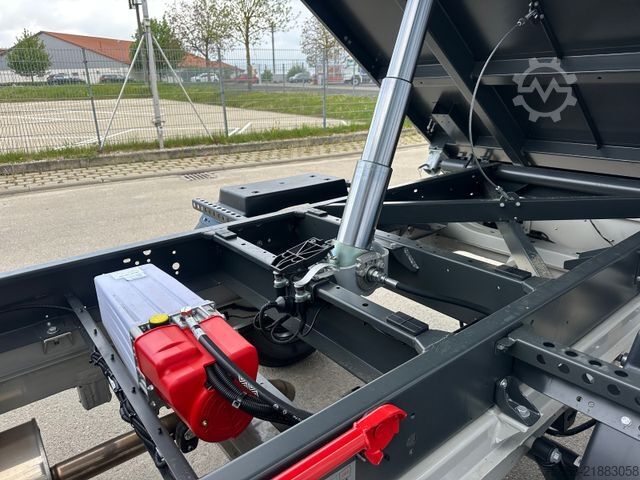 Tipper van MAN 3.160 TGE 4x4 Allrad Dreiseitenkipper Neuwagen