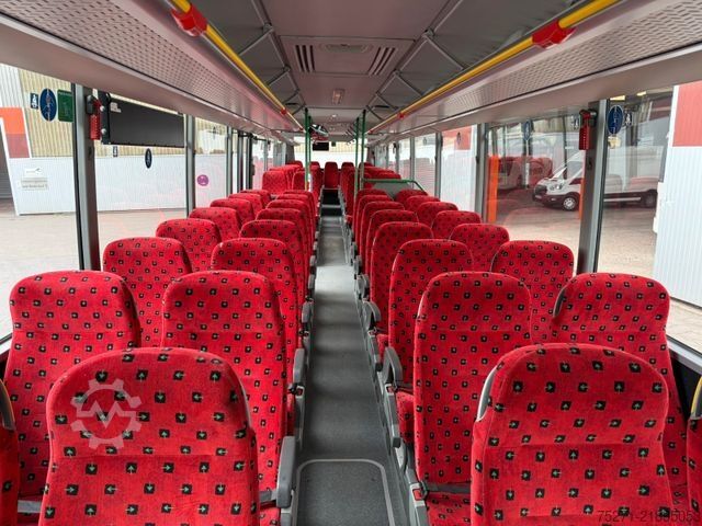 Tarpmiestinis autobusas MERCEDES-BENZ Integro O550 L ,  hohe Sitze, Gurte, Klima
