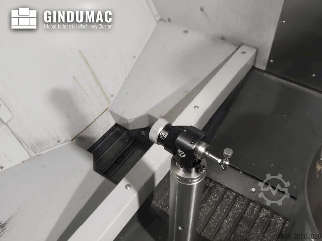 Centro de maquinação universal HAAS UMC-500SS