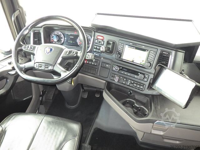 Tractora standard SCANIA S 540 NB/Ret./PTO/2xTank/Vollluft/Leder/Standkli