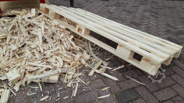 Mesin Penghancur Pallet Precrusher Kayu LUMAGO D.S.C. Dutch Shredder Company PYTHON 1300