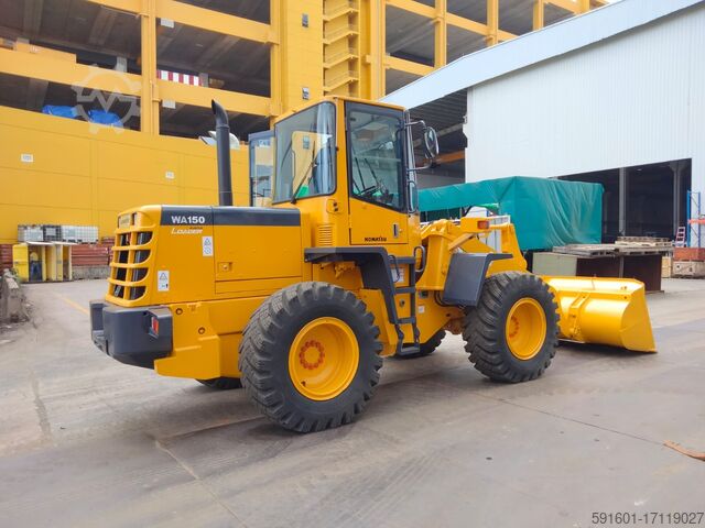 รถตักล้อยางโคมัตสุ Komatsu WA150-3