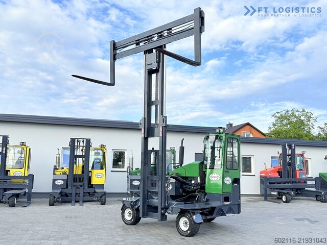 Carretilla retráctil de 4 vías Combilift C5000XL / DIESEL / WIDE FORK POSITIONER