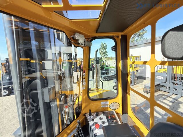 Carretilla retráctil de 4 vías Combilift C4000 / GAS / DUPLEX 5500 / FREE-LIFT