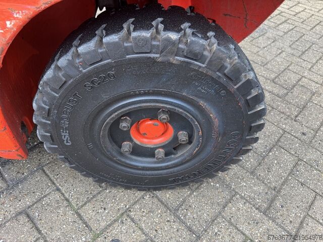 Linde H20D Duplo 315 Freelift / Deslocamento lateral / 4ª função VW Diesel 2004 LINDE H20D Duplo 315 Freelift / Sideshift / 4e Functie VW Diesel 2004