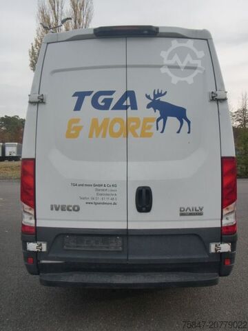 ボックスバン Iveco Daily 35 S 16 A8 V Doka