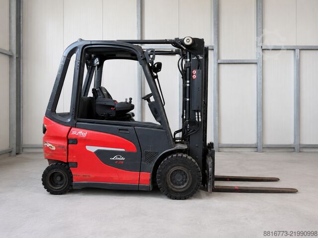 Forklift Linde E25-01