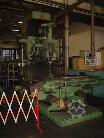 Vertikale Fräsmaschine Droop + Rein FS130