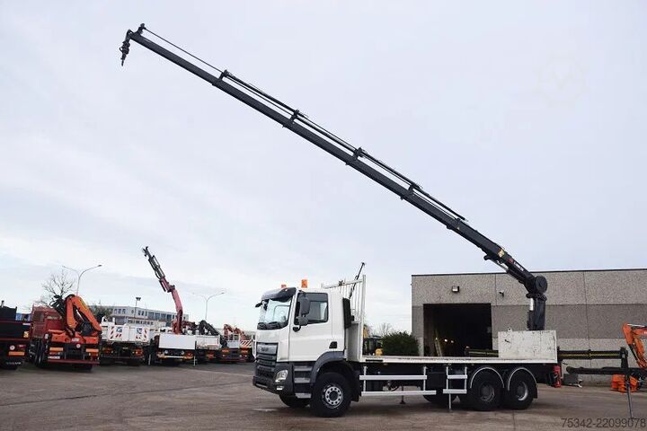 装载平台 DAF CF 530