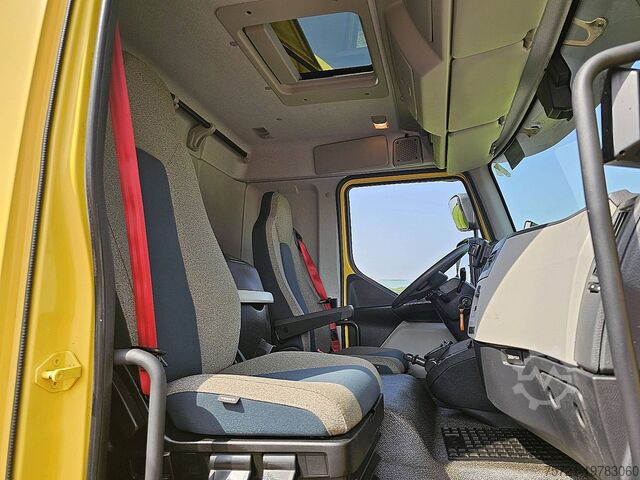 手提箱 VOLVO FL 250.12 AIRCO 6 CYL.