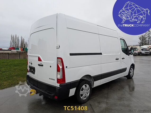 Slēgtais furgons Nissan NV400 130.35 fourgon