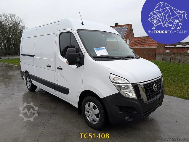 Slēgtais furgons Nissan NV400 130.35 fourgon