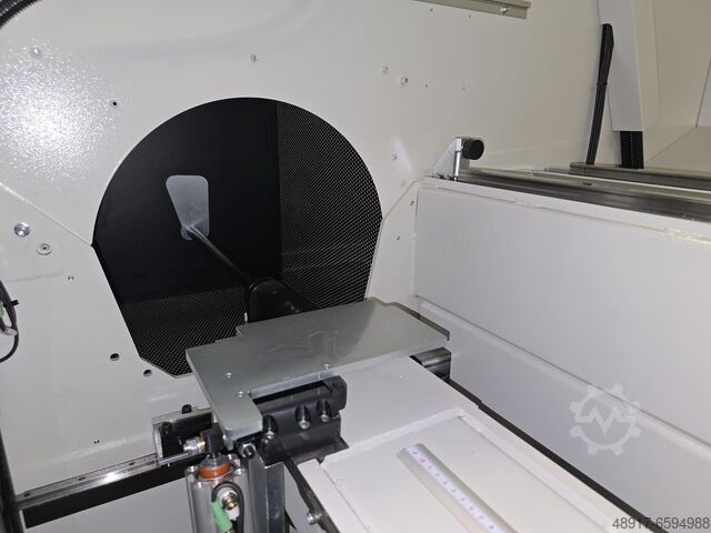 3+1 CNC machining center FOM INDUSTRIE FMC 120
