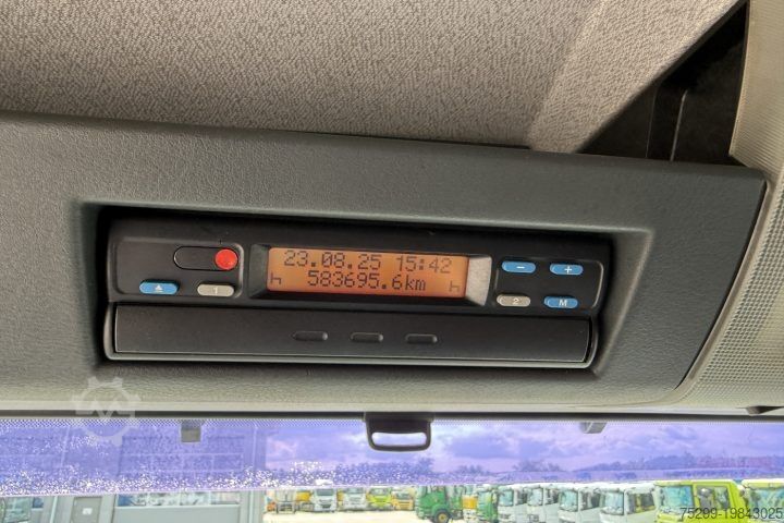 Standart çekici ünitesi MAN 18.463 FLS Retarder / Swiss-Vehicle