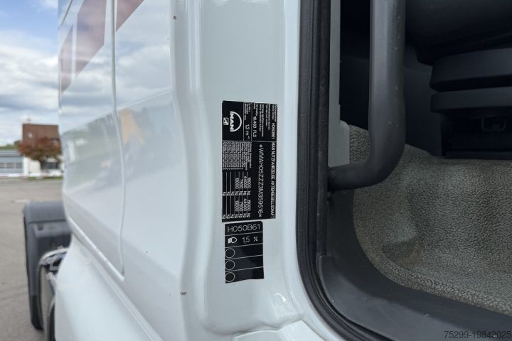 Standart çekici ünitesi MAN 18.463 FLS Retarder / Swiss-Vehicle