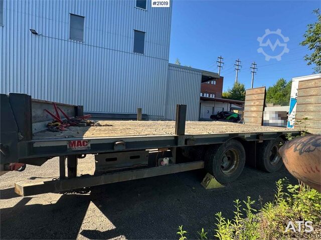 Low loader McCauley machine trailer