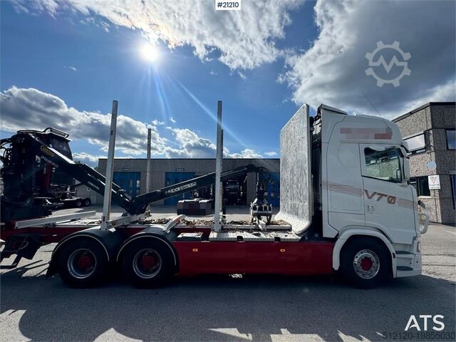 Transportador de madera Scania S730 Timber truck without crane.