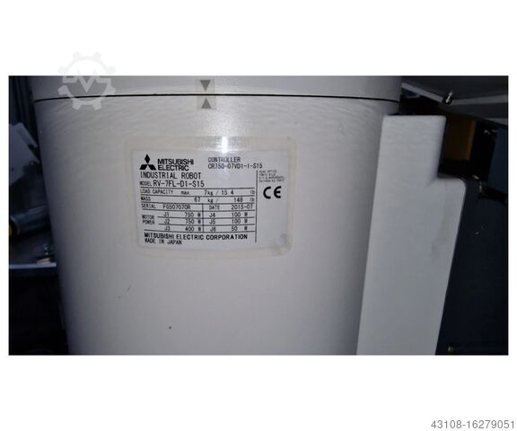 Industrial robot Mitsubishi RV-7FL-D1-S15