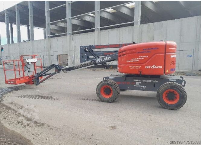 Platform teleskopik artikulasi Skyjack SJ51 AJ Diesel 17,50m