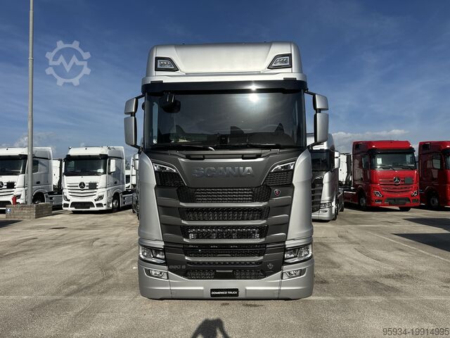 Standard road tractor SCANIA SCANIA 660 S V8 ***FULL PNEUMATIC 4+2