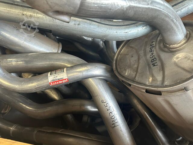 三菱Canter Fuso、Pajero、L200、L300、L400 8000台 全新!!! Mitsubishi Canter Fuso, Pajero, L200, L300, L400 8000 pcs...